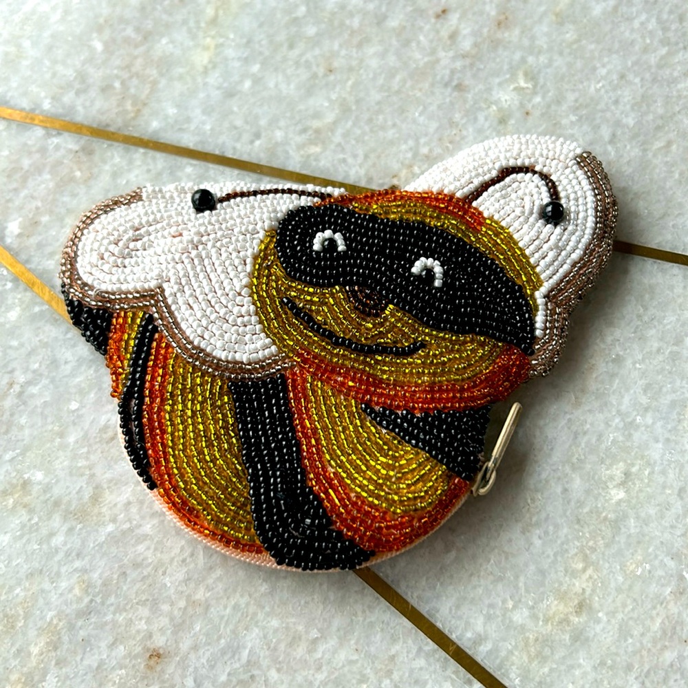 Bee Beaded Coin Purse